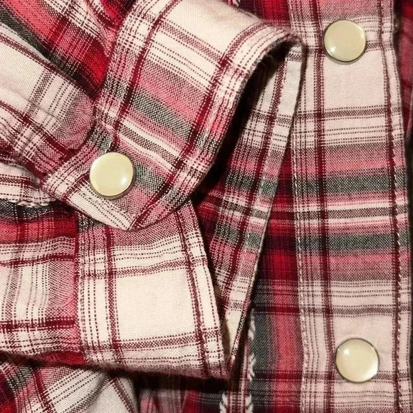 Woolrich Women’s Western RED Plaid Long Sleeve PEARL Snap Buttons Medium - Picture 10 of 16